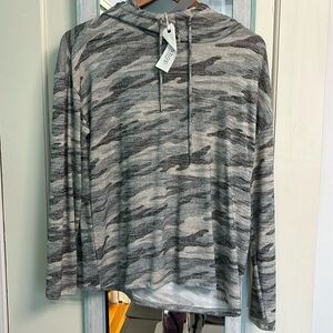 Workshop lightweight hoodie size small NWT